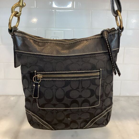 Coach Jacquard Signature Logo Convertible Crossbody Small Bucket Bag (#1) - Picture 6 of 16